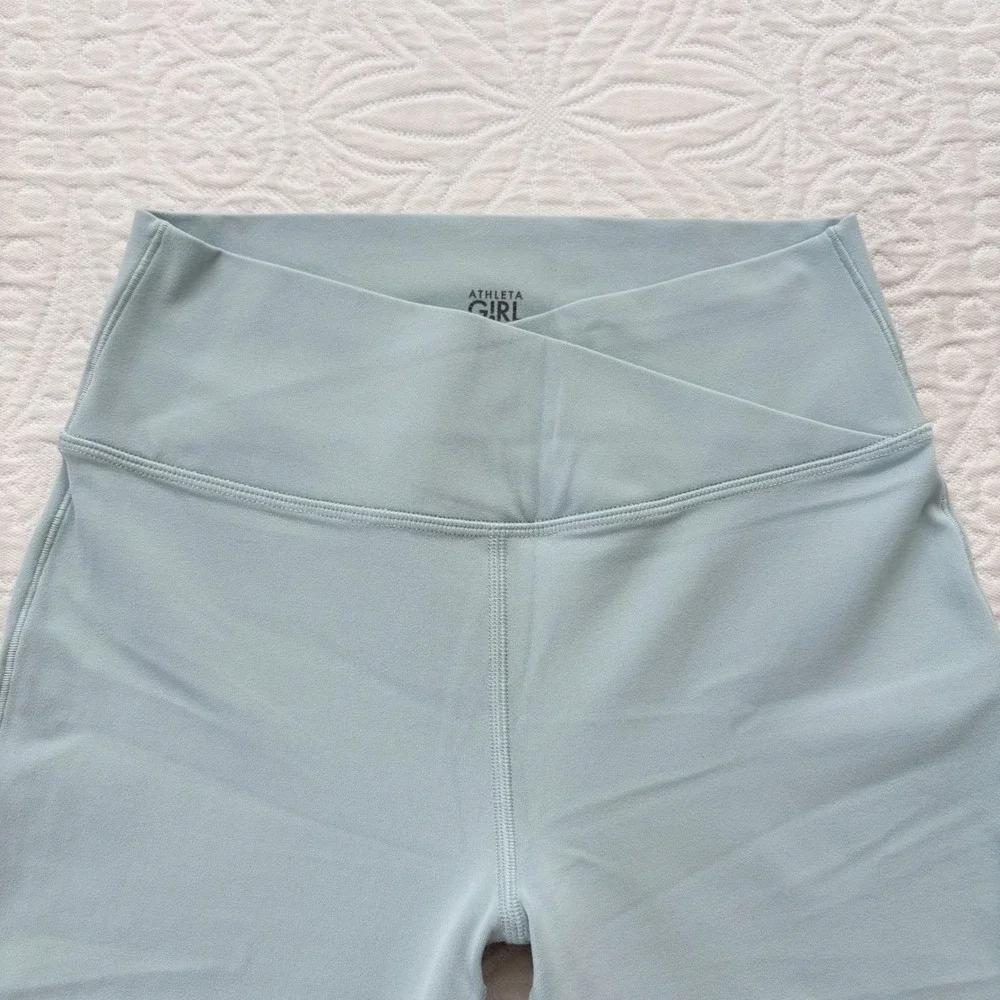 Athleta Girl Transcend Crossover Bootcut Pant, Dawn Blue Sz L 12
